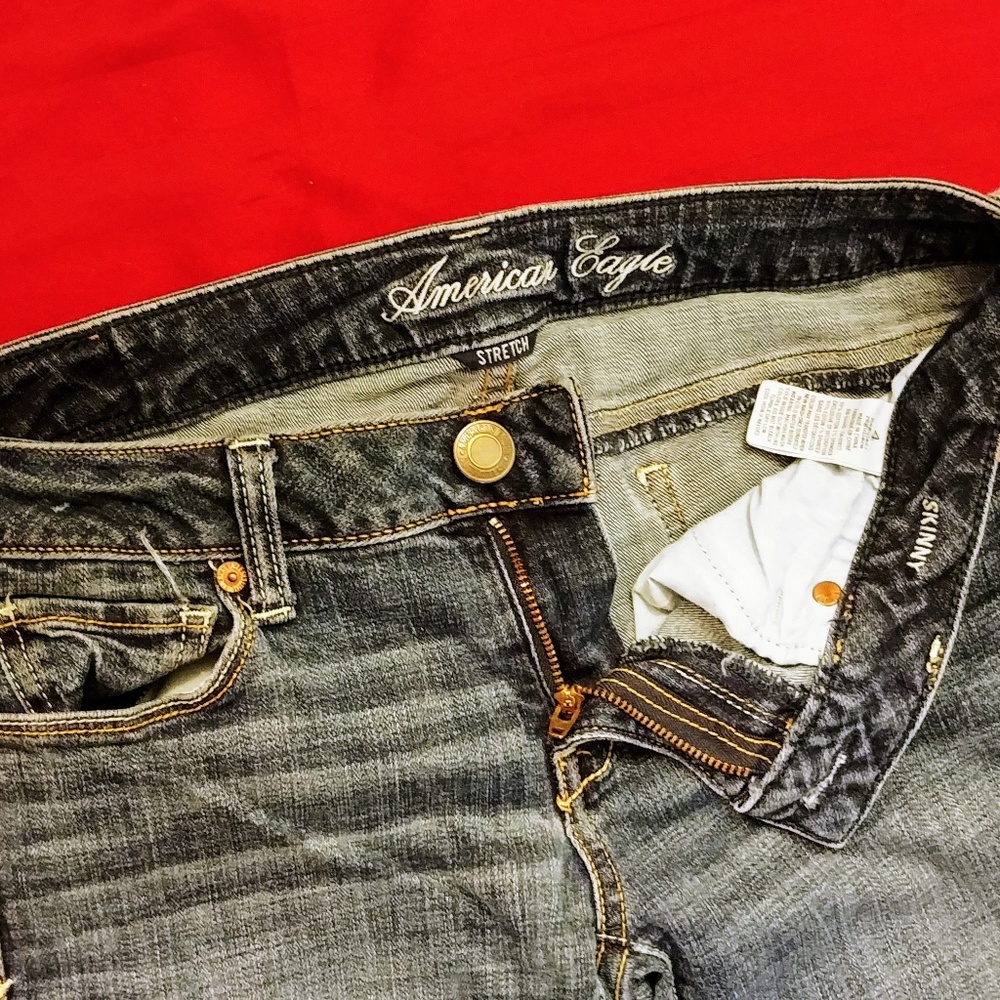 American Eagle Skinny Jeans